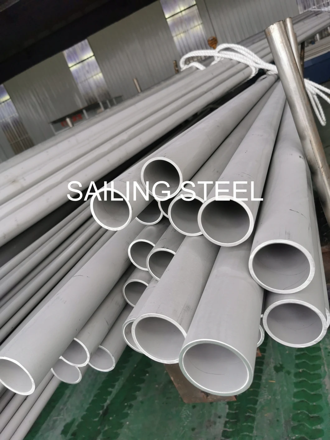 Seamless Steel Pipe Alloy Steel Pipe Stainless Steel Pipe with Large Diameter